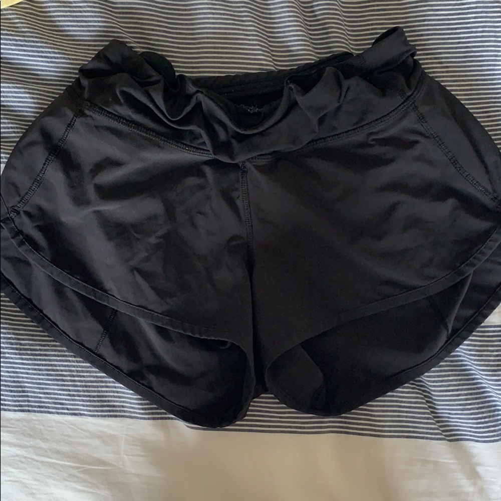 Scrunch stop Lulu lemon athletic shorts